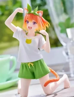 Desktop Cute The Quintessential Quintuplets Yotsuba Nakano Cat Room Wear Figure