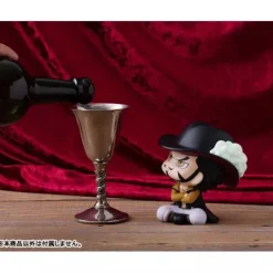 LookUp ONE PIECE Dracule Mihawk Figure JAPAN OFFICIAL