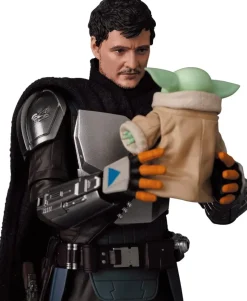 Medicom Toy MAFEX No.200 The Mandalorian Ver.2.0 Action Figure JAPAN OFFICIAL