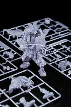PLAMAX Kamakura Period Armored Warrior Silver Color Edition 1/12 Model Kit JAPAN