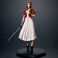 Square Enix FINAL FANTASY VII 7 REMAKE Kuji Cloud Strife Aerith Figure set of 2