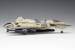 WAVE Macross Delta VF-171 Nightmare Plus Outlying Space Type 1/72 Model Kit